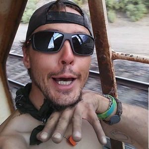 Meet your Posher, Tyler